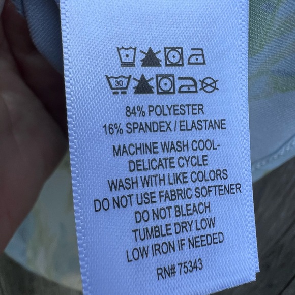 NWT LAURA ASHLEY Blue Floral Golf Tennis Polo Shirt size SMALL - Picture 8 of 10